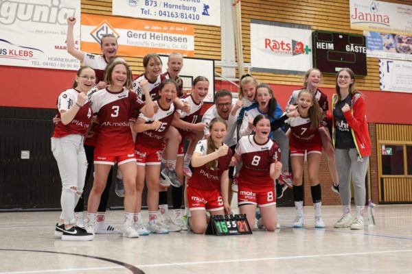 Bad Girls des VfL Horneburg fahren ohne Punktverlust den Titel ein