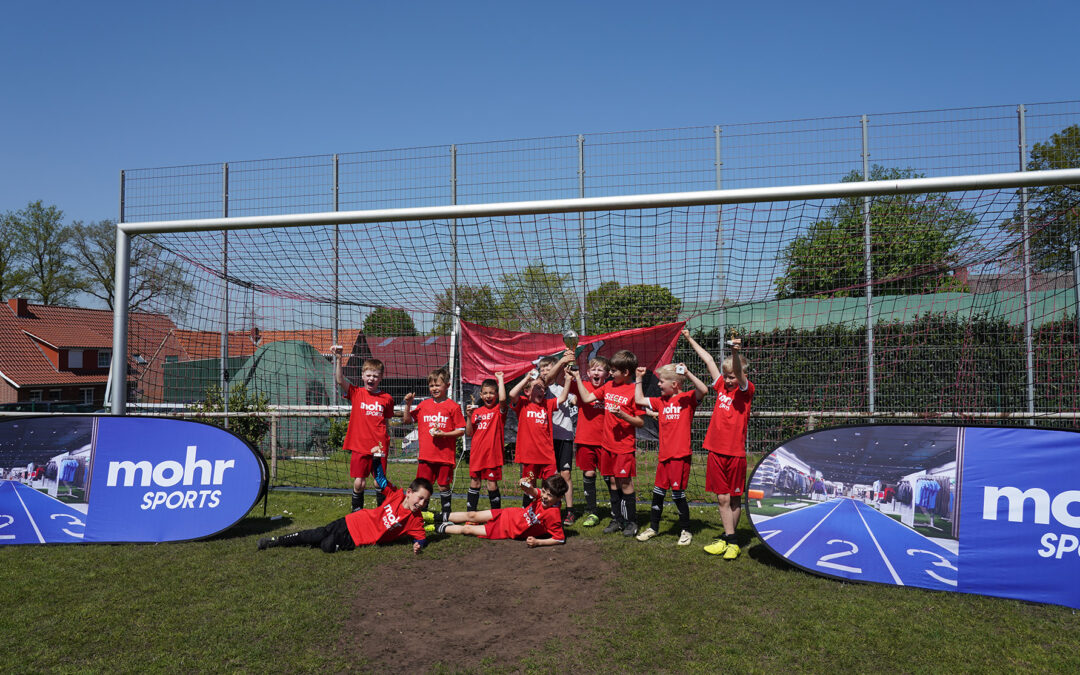 Fussball JSG Niederelbe U8 holt Turniersieg bei Mohr Sports Cup